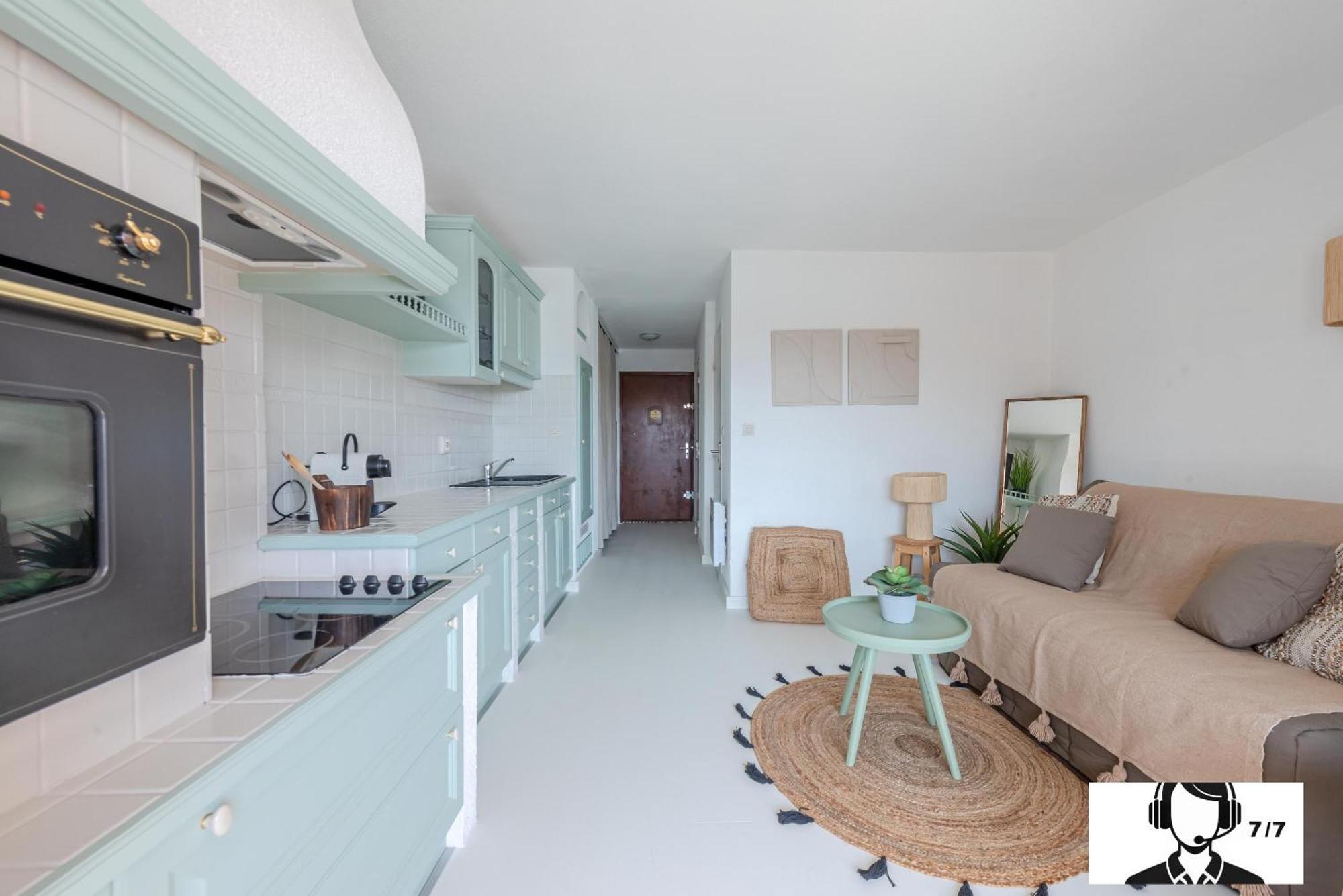 L'athlantis - Cosy With Terrace And Parking Apartment